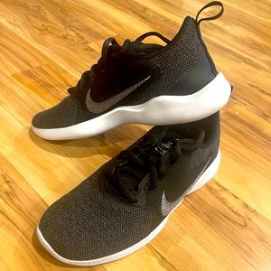 Nike Flex trainers